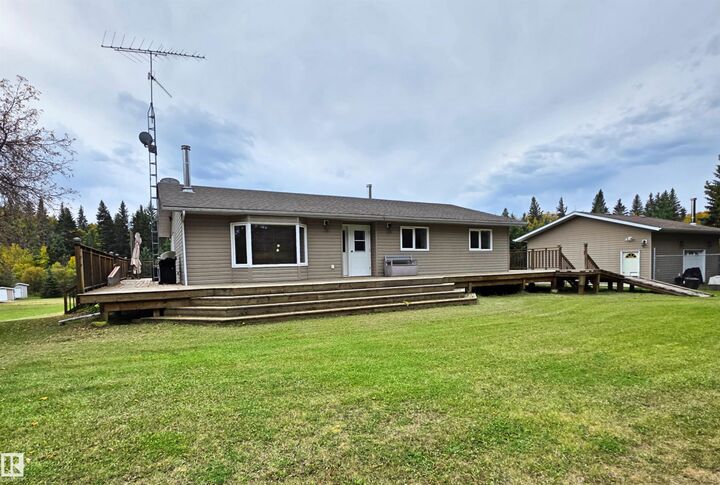Property Photo:  9131 Township Road 554  AB T0A 3A0 