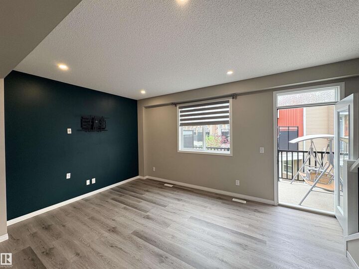 Property Photo:  2072 Wonnacott Way SW 30  AB T6X 2V7 