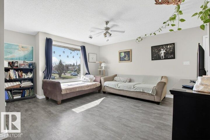 Property Photo:  2104 145 Avenue NW  AB T5Y 1T9 