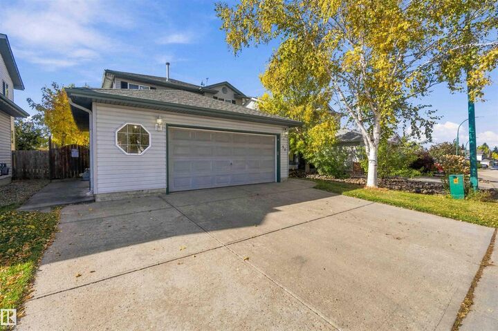 Property Photo:  50 Westwood Way  AB T8L 4G4 