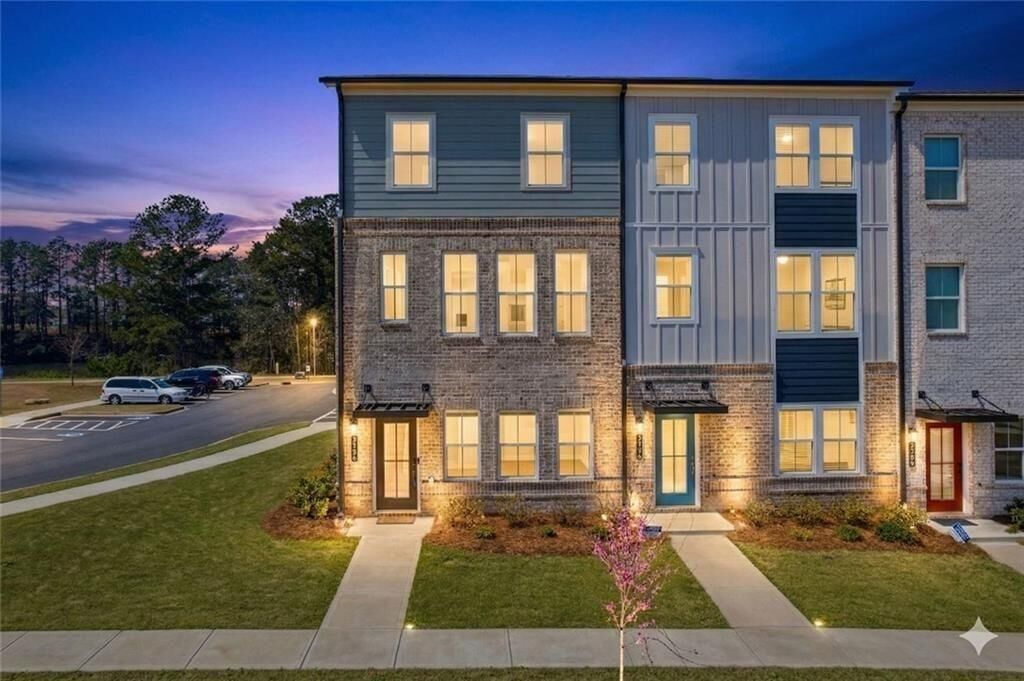 Property Photo:  1200 Marlo Way  GA 30102 