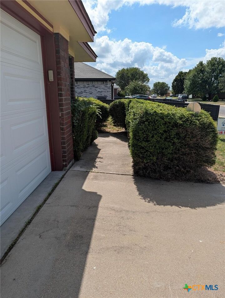 Property Photo:  3805 Sawtooth Drive  TX 76542 