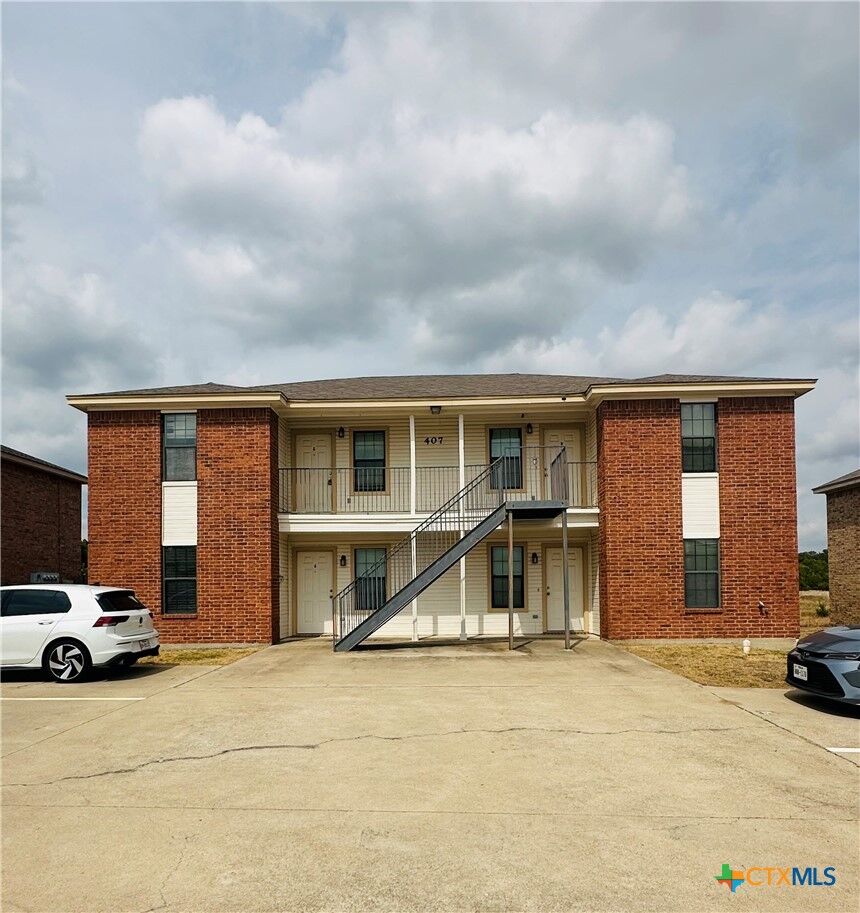 Property Photo:  407 Bermuda Drive  TX 76522 