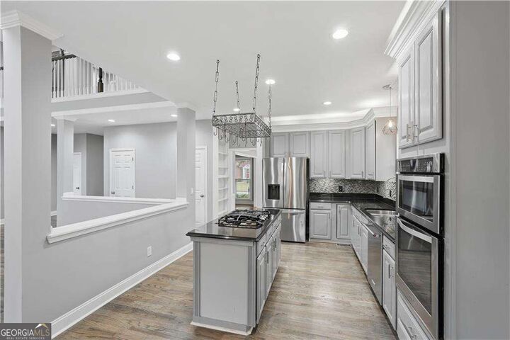 Property Photo:  160 Treadstone Overlook  GA 30024 
