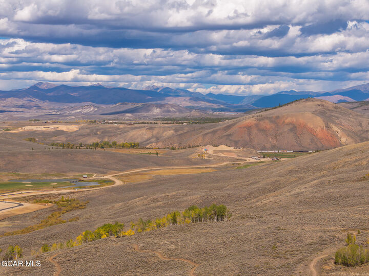 Property Photo:  811 Lower Ranch View Road  CO 80446 