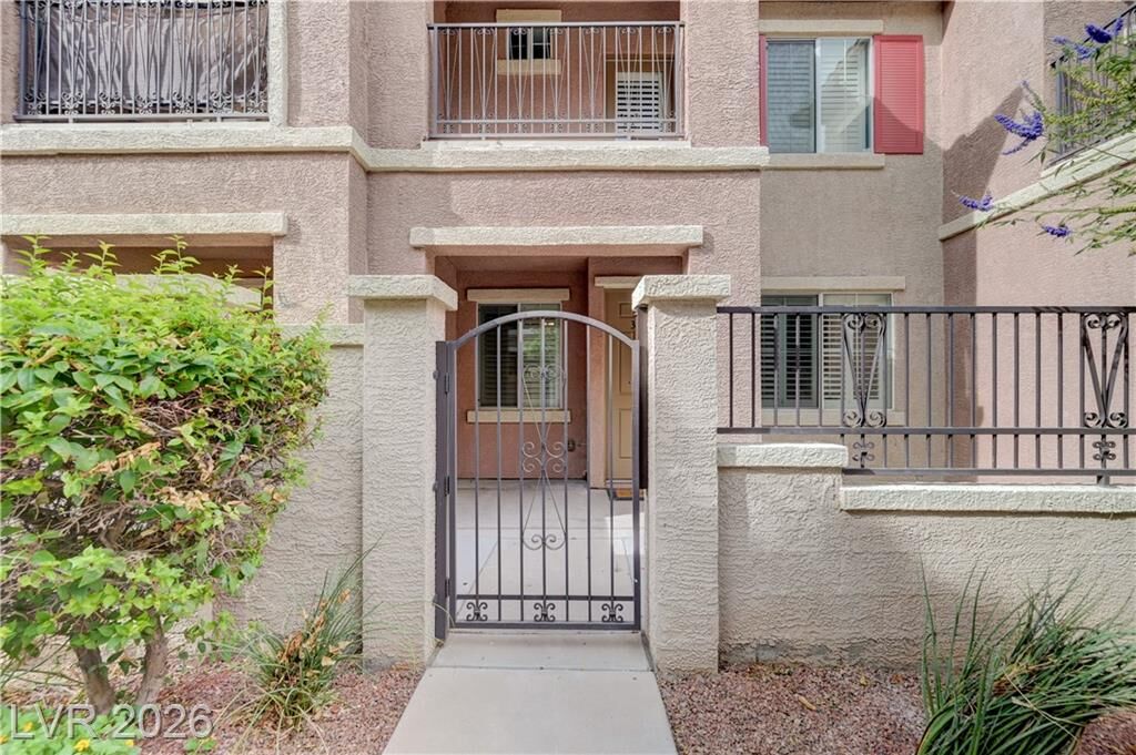 Property Photo:  1525 Spiced Wine Avenue 3105  NV 89074 