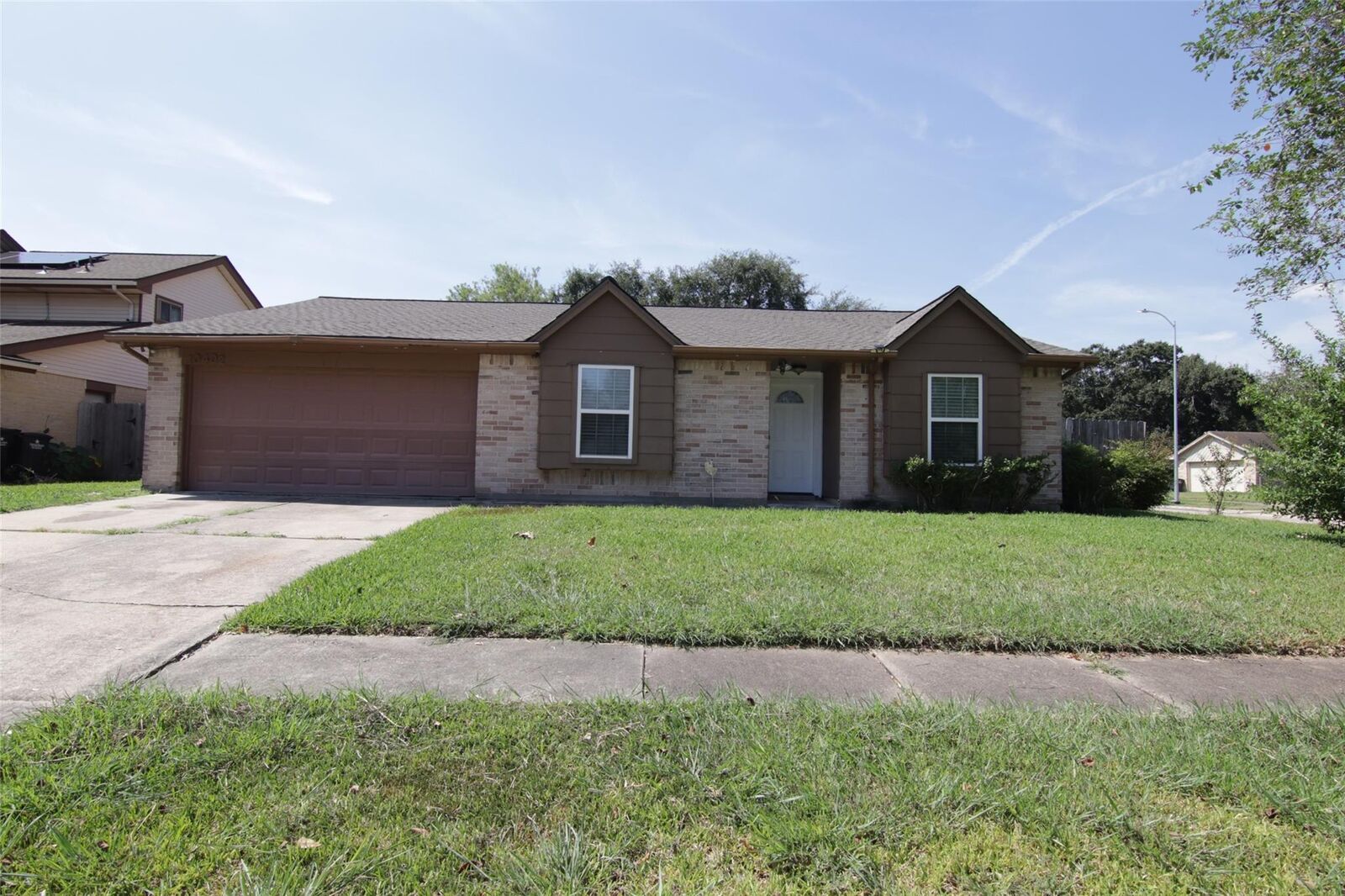 Property Photo:  10402 Long River Drive  TX 77498 