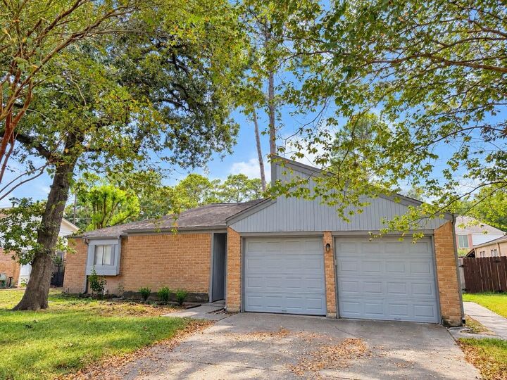 Property Photo:  14715 Spring Lake Drive  TX 77070 