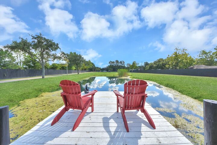 Property Photo: 1910 Avenue L TX 77510