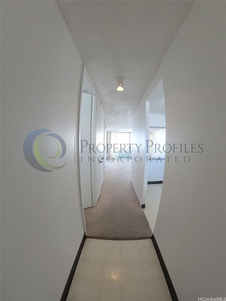 Property Photo: 780 Amana Street 1002 HI 96814