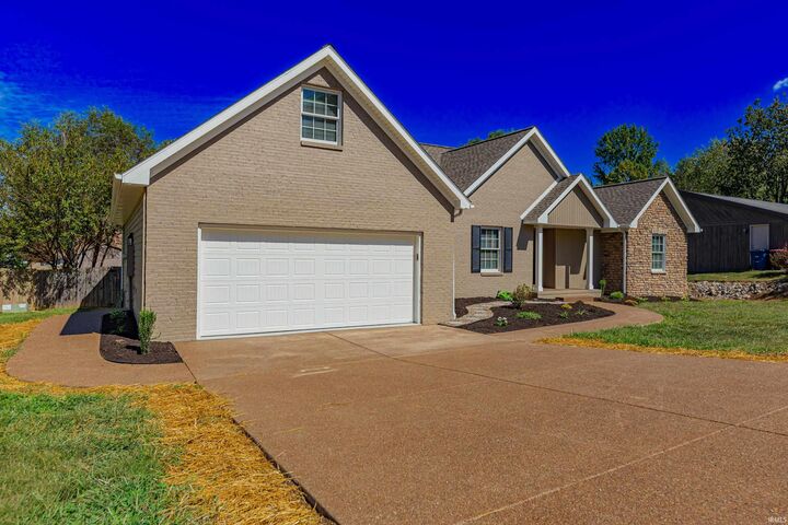 Property Photo: 8422 Lancaster Drive IN 47630