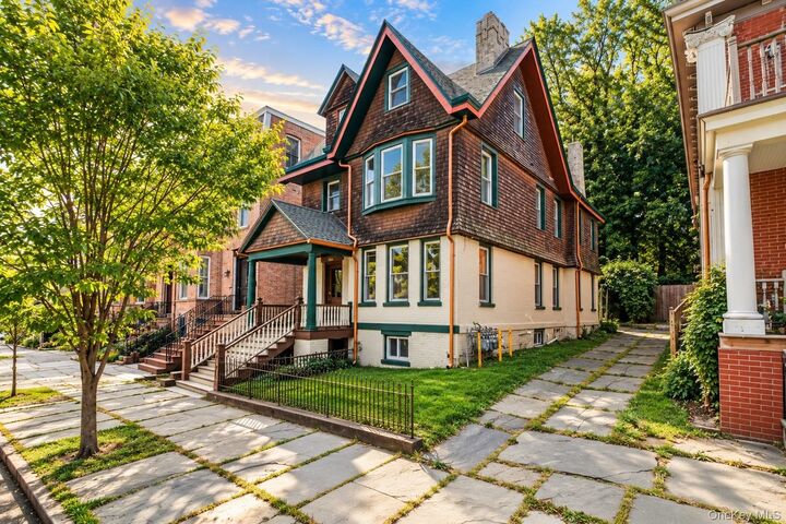 Property Photo:  269 Liberty Street 1  NY 12550 