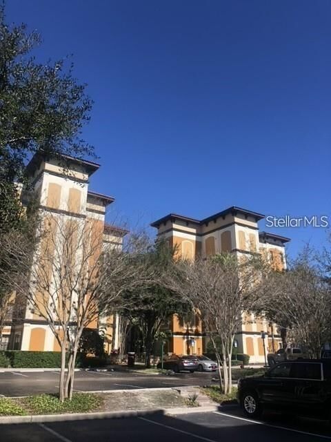 Property Photo:  12521 Floridays Resort Drive 302F  FL 32821 