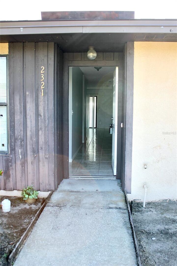 Property Photo:  2321 Trinidad Court  FL 34741 