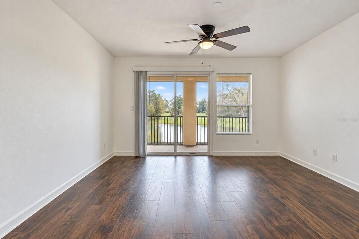 Property Photo:  4887 Tuscan Loon Drive  FL 33619 