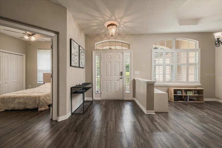 Property Photo:  2929 Forest Hammock Drive  FL 33566 