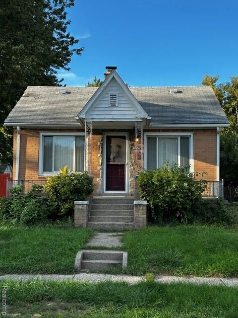 Property Photo:  7275 Meadow Avenue  MI 48091 4937 