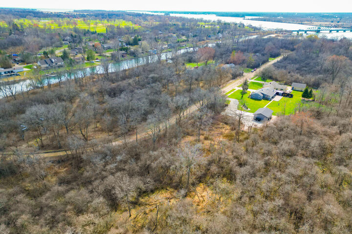 Property Photo:  0000 Marlborough  MI 48138 