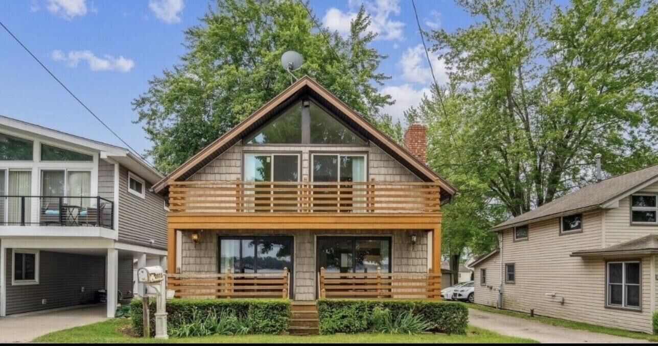 Property Photo: 2973 Round Lake Highway MI 49253
