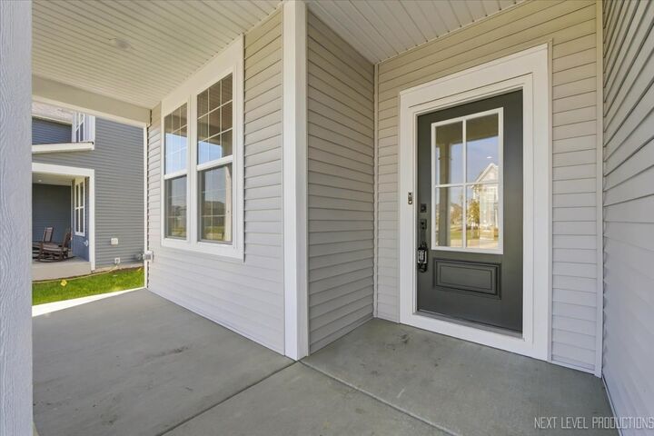 Property Photo: 2508 Lawlor Lane IL 60564