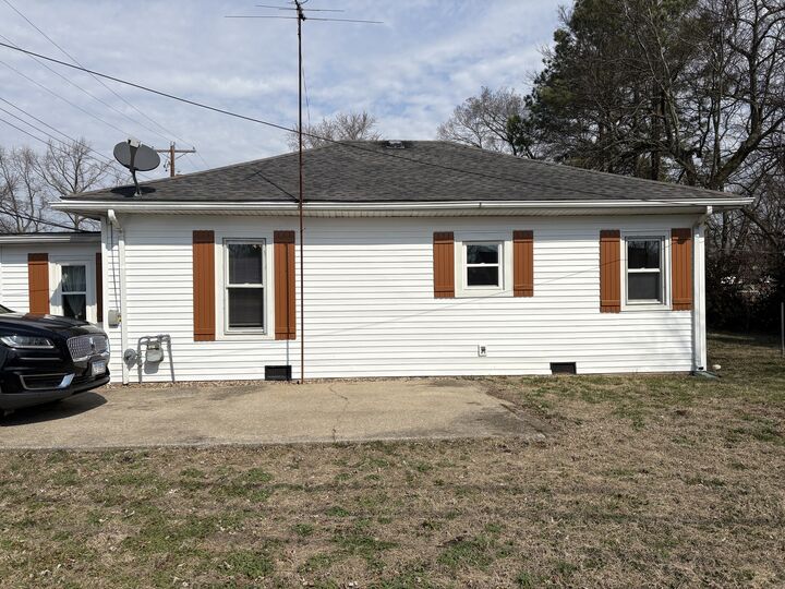 Property Photo: 313 S Future Street IL 62959