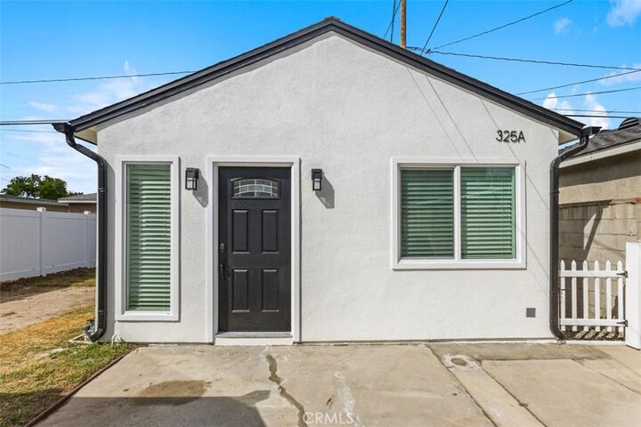 Property Photo:  325 N Lee A  CA 92833 