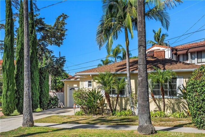 Property Photo: 1745 Grandview Avenue CA 91201