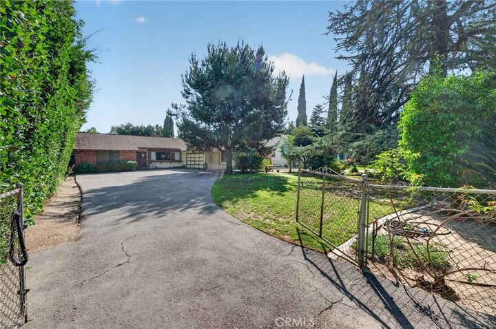 Property Photo:  36 E Longden  CA 91006 