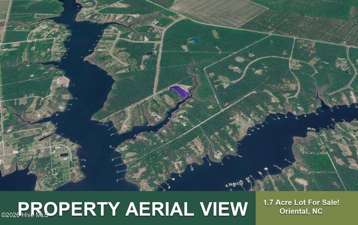Property Photo:  90 Pier Point Road S  NC 28571 