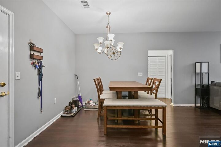 Property Photo:  435 Van Houten Avenue 102  NJ 07055 