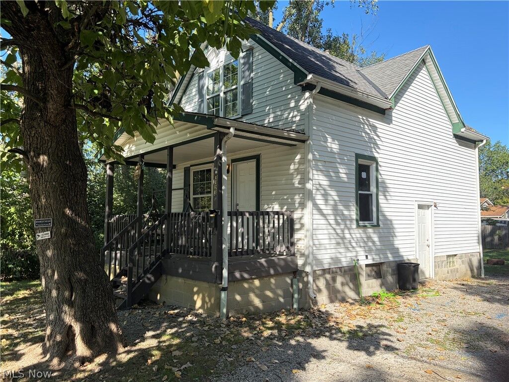 Property Photo:  3323 Dallas Avenue  OH 44055 