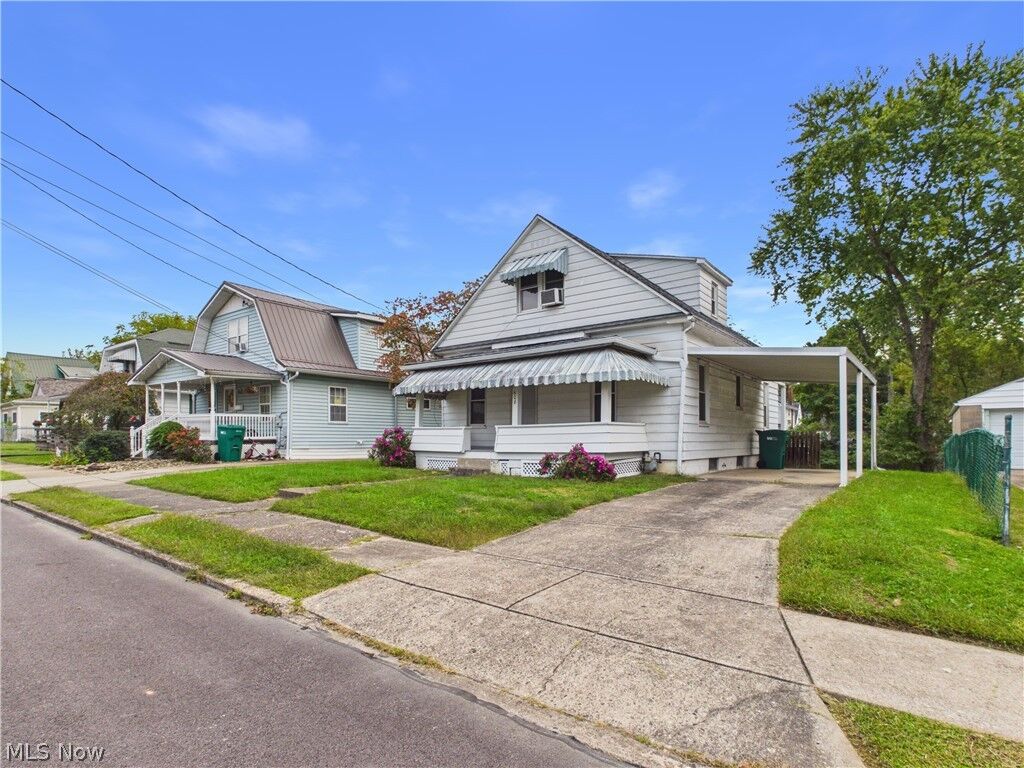 Property Photo: 608 Putnam Street WV 26101