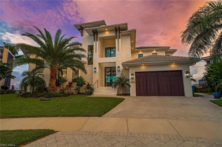 Property Photo: 1890 Cascade Ct FL 34145