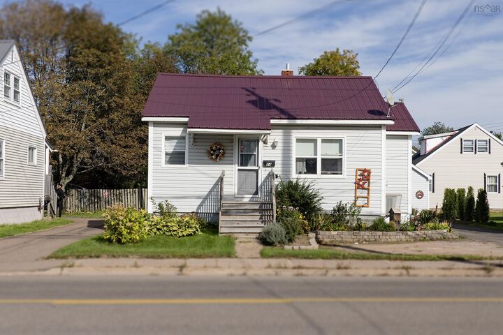 Property Photo:  84 South Albion Street  NS B4H 2W9 