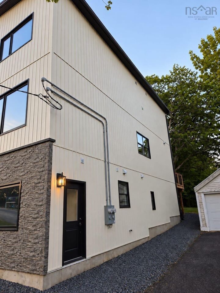 Property Photo:  136 Clovis Avenue  NS B3P 1J2 