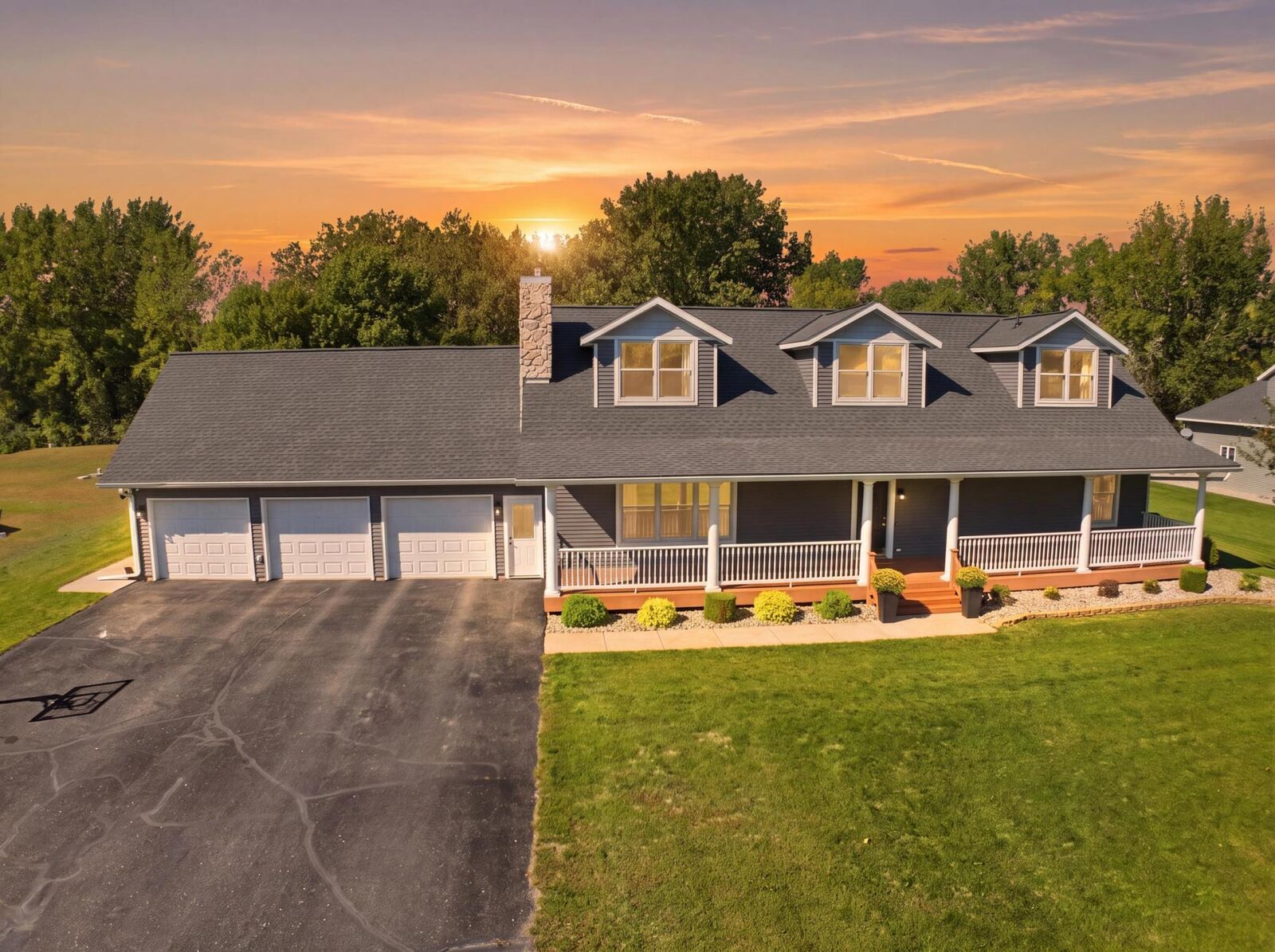 Property Photo: 112 Par-View Estate MN 56265