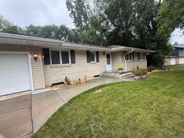 Property Photo: 6447 Westchester Circle MN 55427