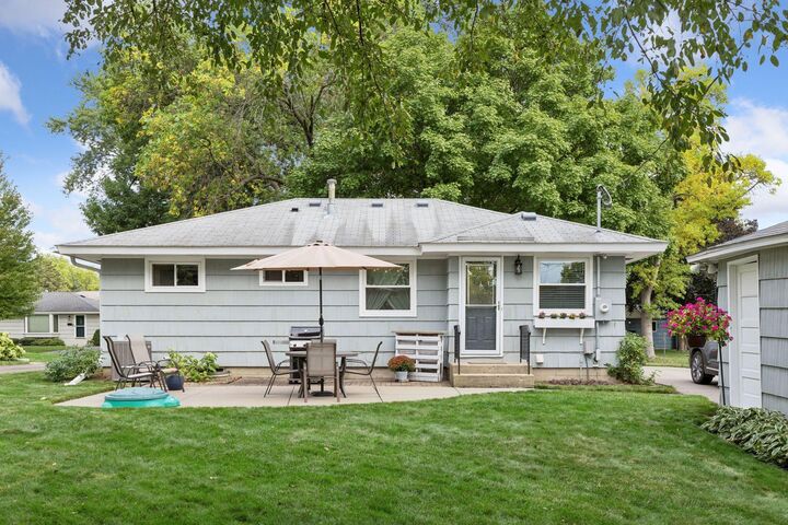 Property Photo:  2510 Oregon Avenue S  MN 55426 