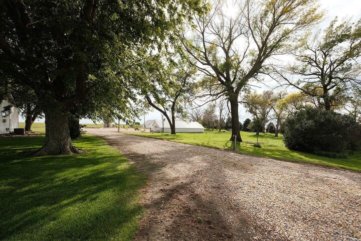 Property Photo:  2747 360th Street  IA 51247 