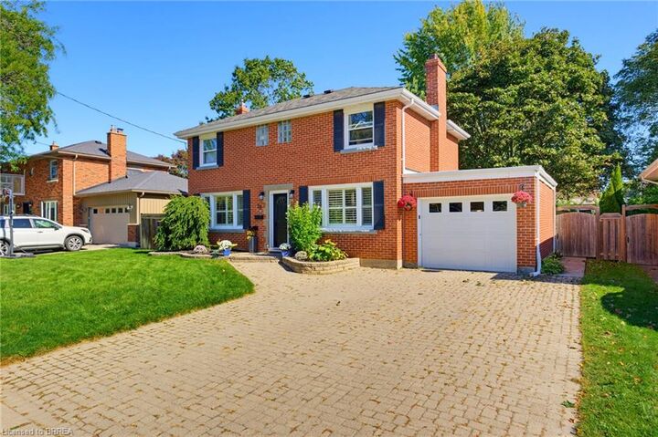Property Photo:  38 Admiral Road  ON N3R 1L6 