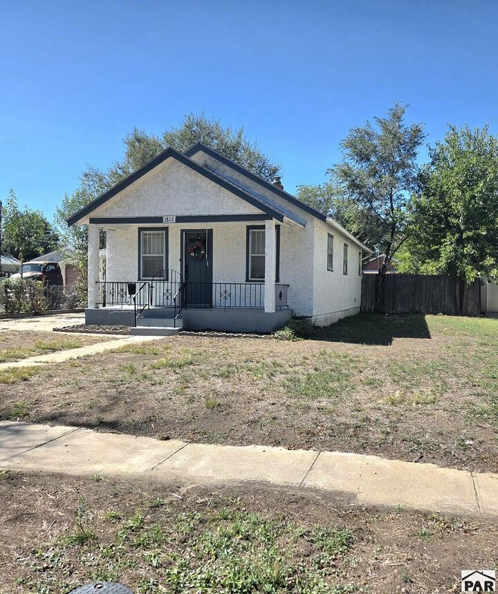 Property Photo:  1813 Palmer Ave  CO 81004 