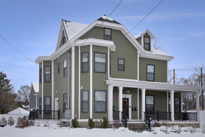 Property Photo: 23 Bower St 4 MA 02155