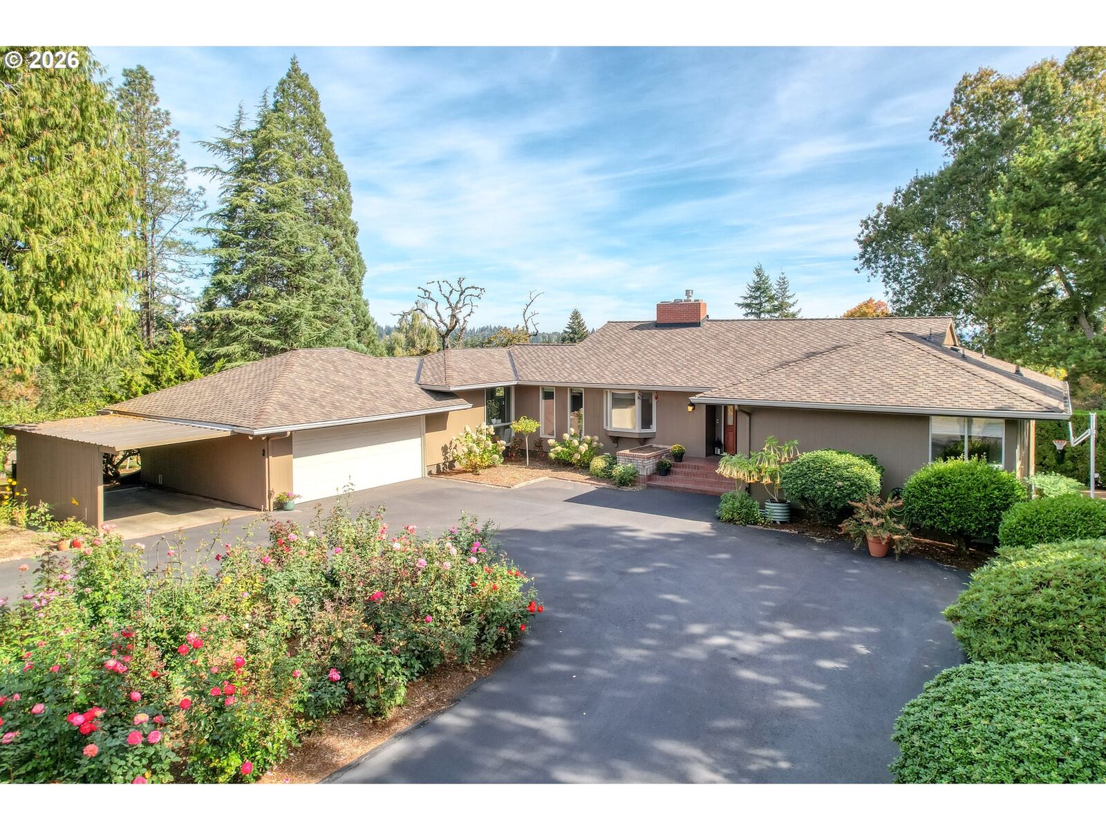 Property Photo:  13240 Knaus Rd  OR 97034 