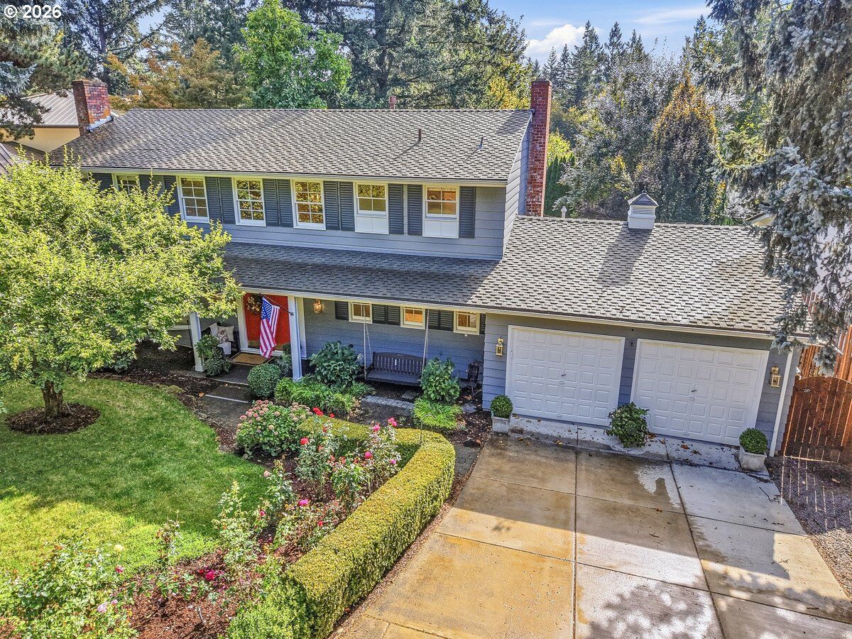 Property Photo:  30 Da Vinci St  OR 97035 