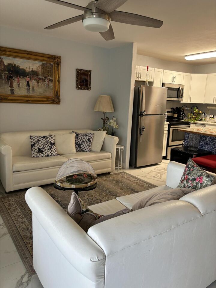 Property Photo: 325 Andover M FL 33417