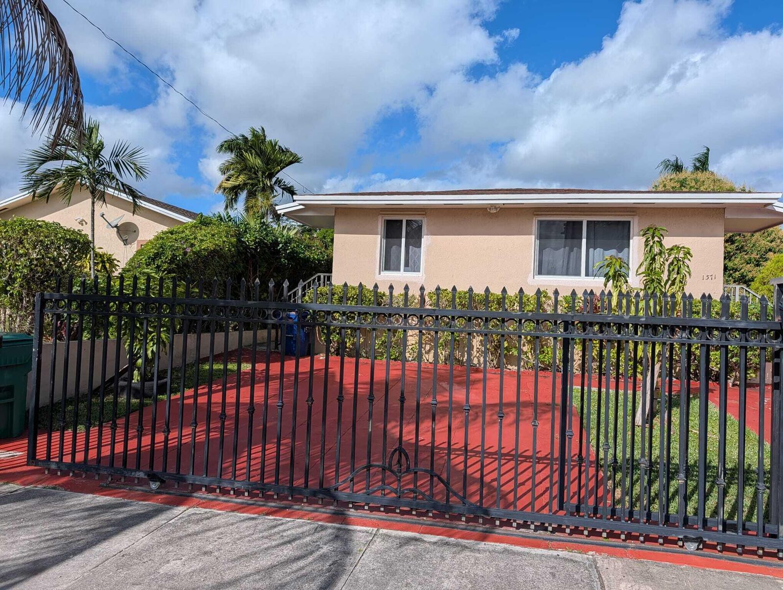 Property Photo: 1571 NE 109th Street 2 FL 33161