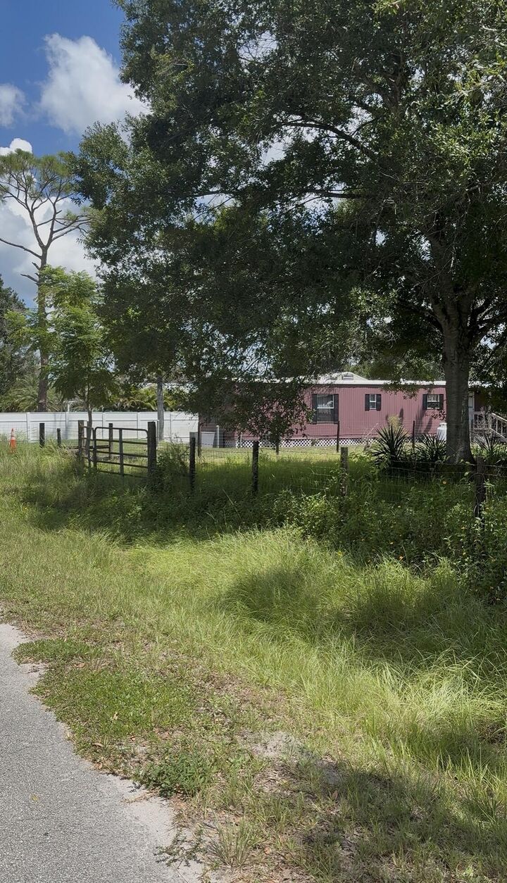 Property Photo:  854 NE 42nd Terrace  FL 34972 