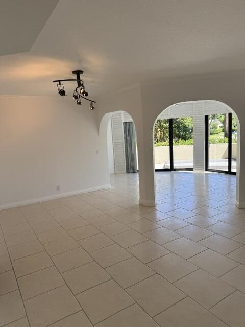 Property Photo: 1116 Marine Way W C1l FL 33408