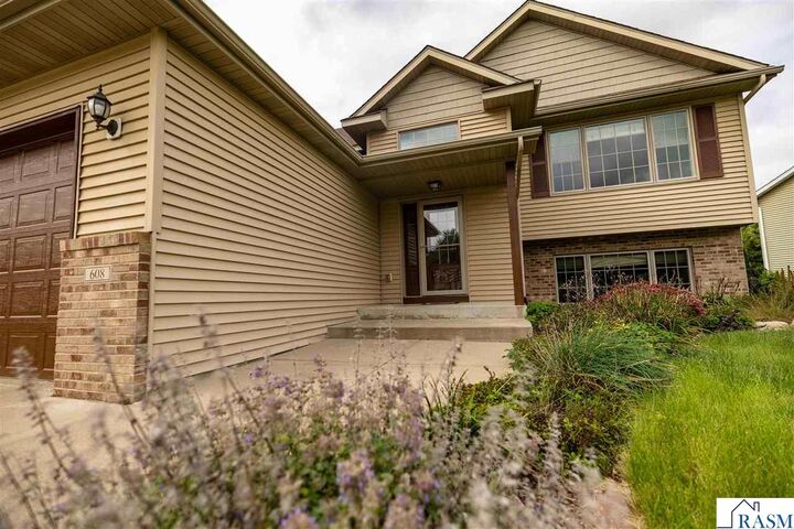 Property Photo: 608 Colodoro Lane MN 56024