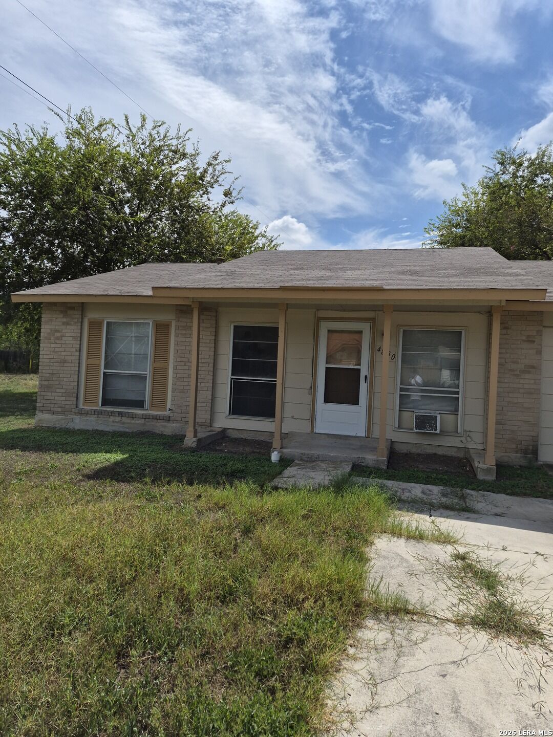 Property Photo:  4830 Borchers Dr  TX 78219 